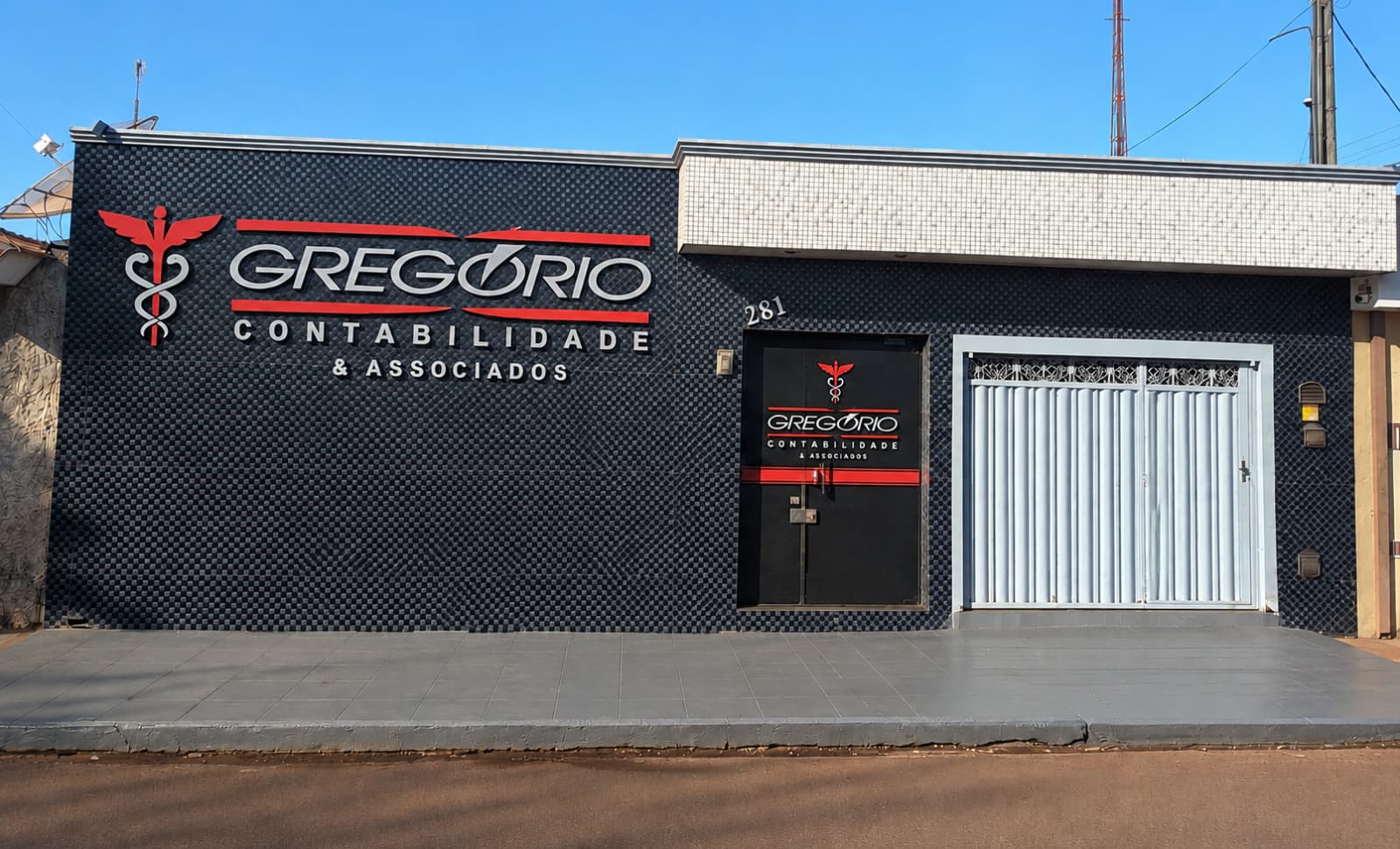 Fachada do escritório Gregório Contabilidade e Associados